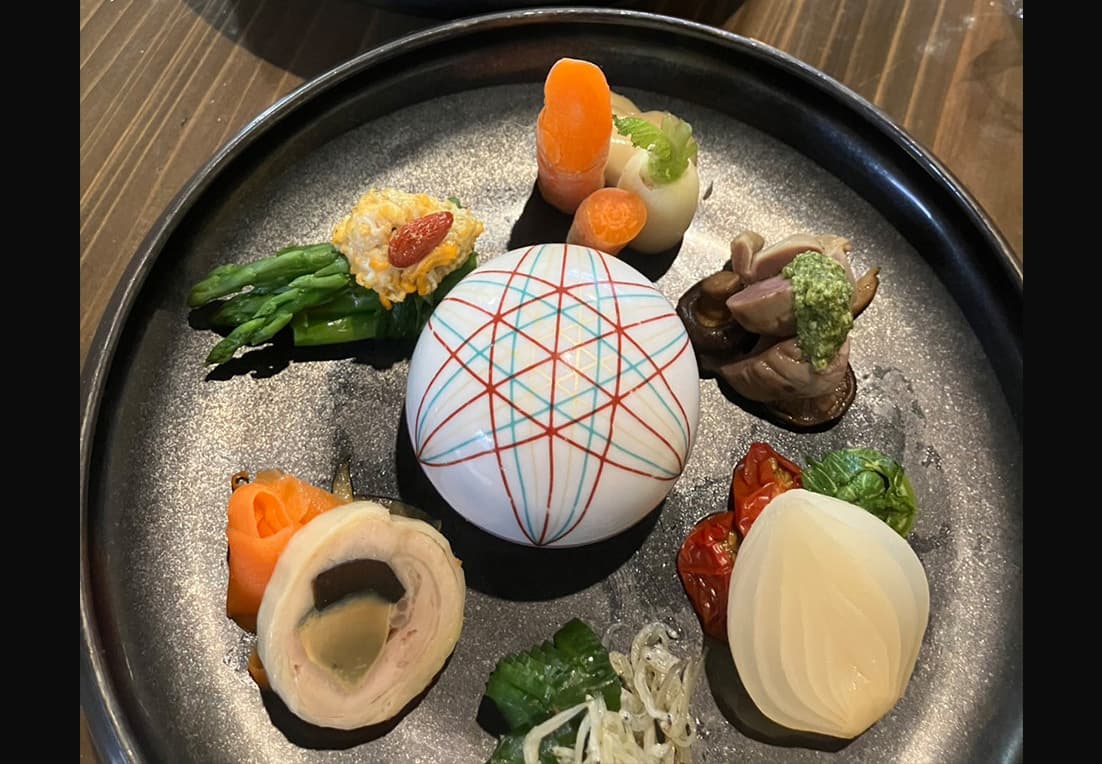 個室囲炉裏焼き水流見（つるみ）囲炉裏焼き